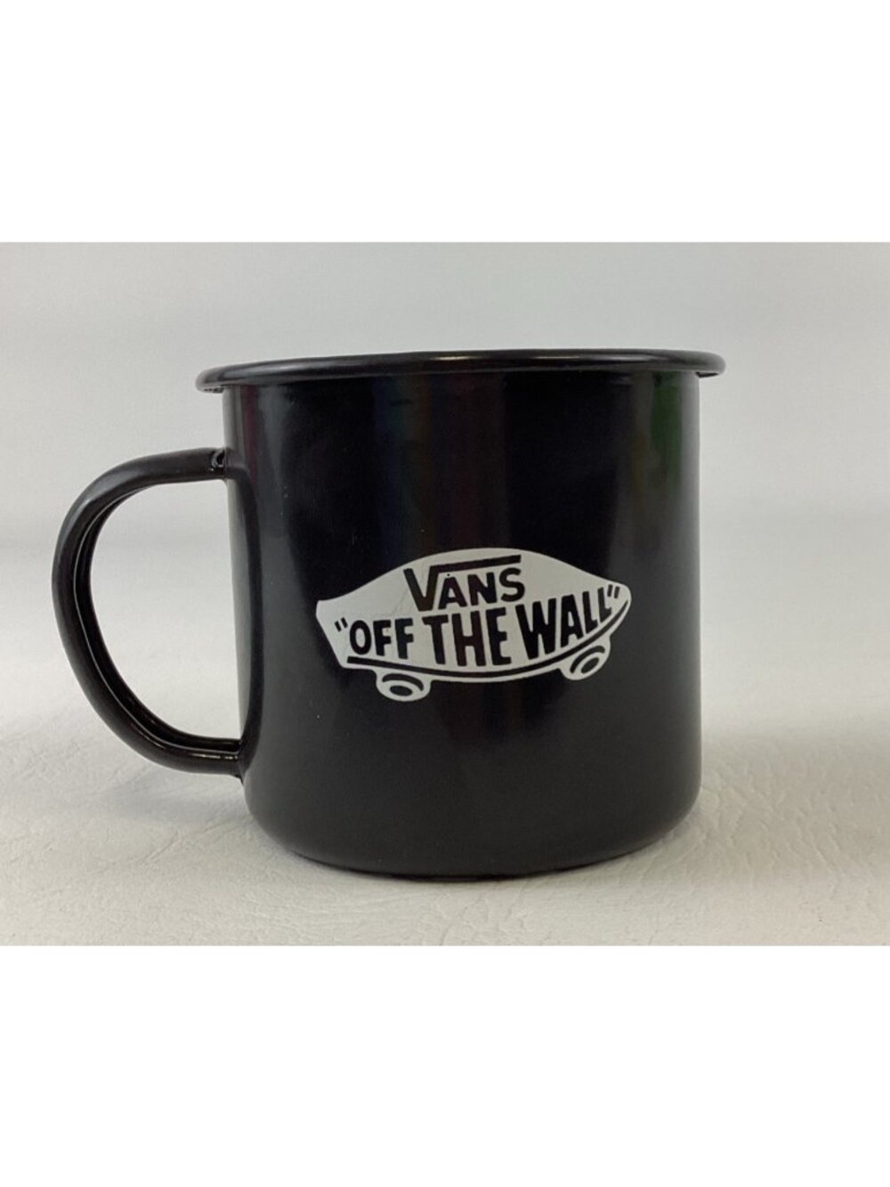 Vans Exclusive Black White Checkered Bottom Metal Enamel Coffee 12oz Mug Cup